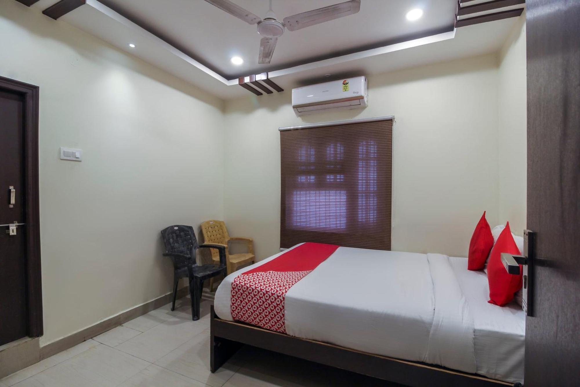 Hotel O Sri Harsha Residency Near Jntu Metro Hyderabad Exterior photo